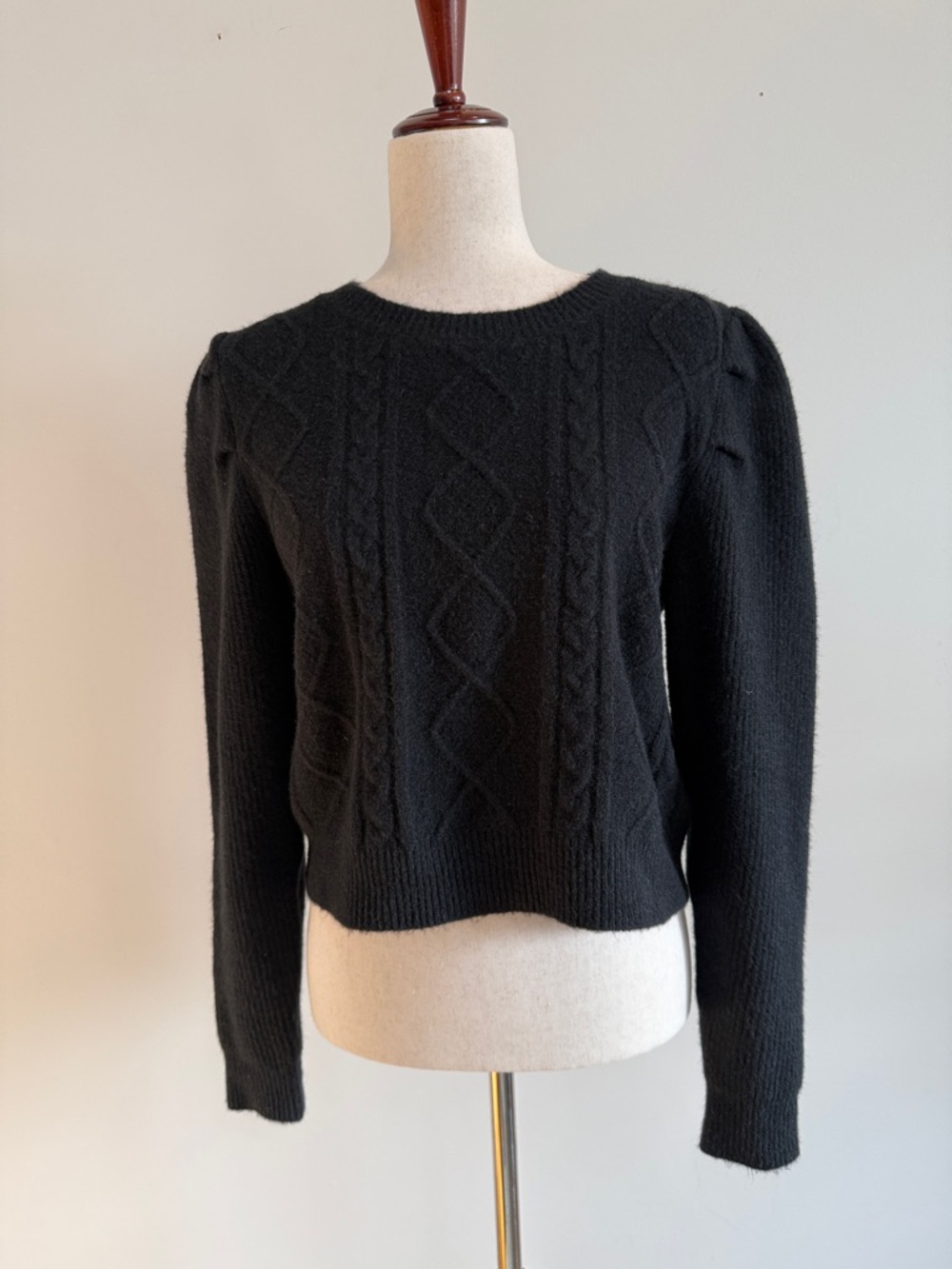 Black Cable-Knit Crewneck Sweater - Women's